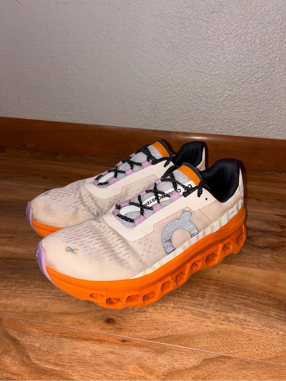 On Cloud Women’s Cloudmonster Athletic Shoe Sneakers, tan/orange- size 9